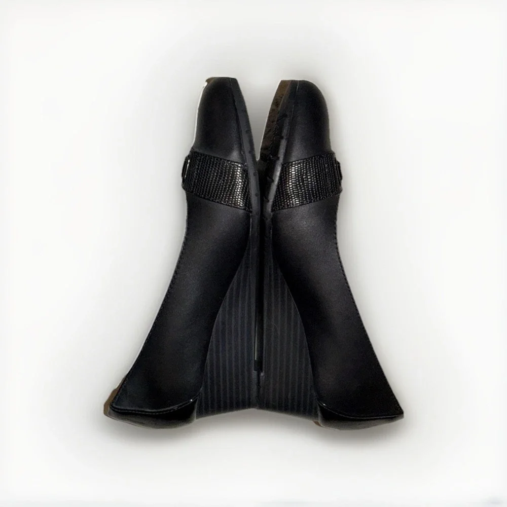 Clarks | Collection Flores Poppy Black Leather 1.5